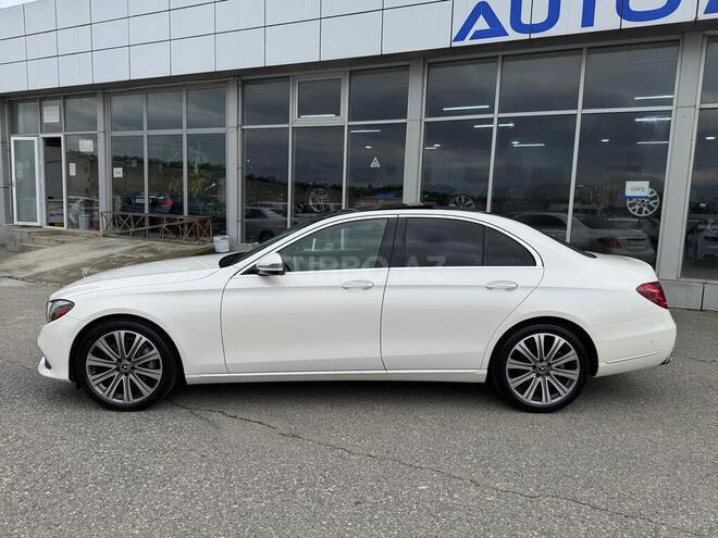 Mercedes E 300 4MATIC 2018, 156,000 km - 2.0 л - Bakı
