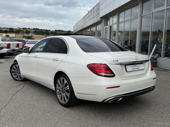 Mercedes E 300 4MATIC 2018, 156,000 km - 2.0 л - Bakı