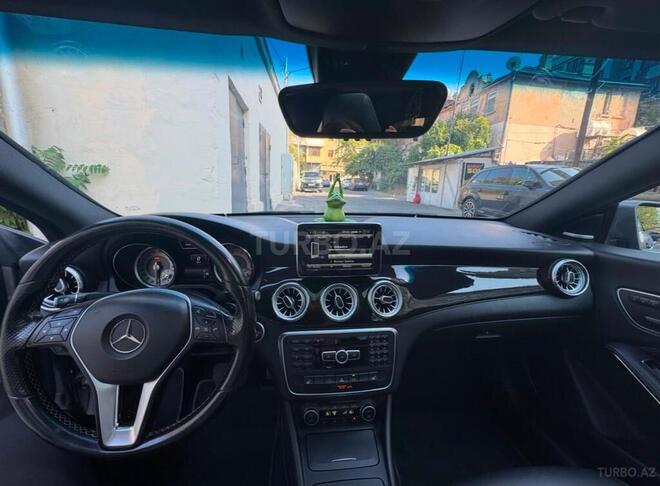 Mercedes CLA 250 4MATIC 2014, 204,760 km - 2.0 л - Bakı