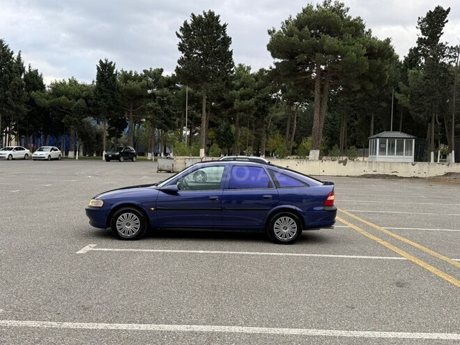 Opel Vectra 1997, 321,580 km - 1.8 л - Sumqayıt