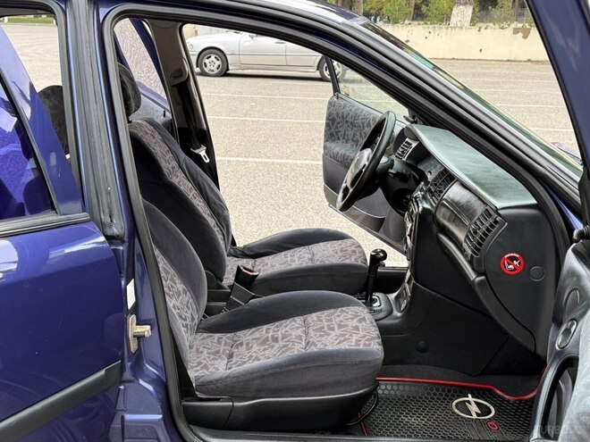 Opel Vectra 1997, 321,580 km - 1.8 л - Sumqayıt