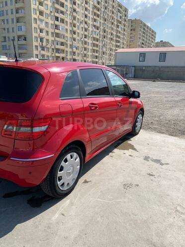 Mercedes B 180 2009, 142,000 km - 1.7 l - Bakı