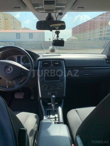 Mercedes B 180 2009, 142,000 km - 1.7 l - Bakı