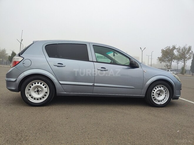 Opel Astra 2004, 231,829 km - 1.4 l - Gəncə