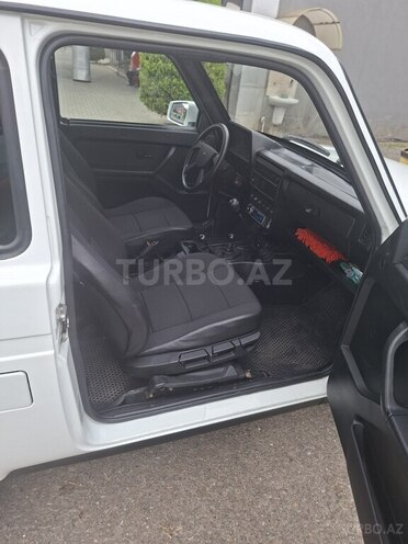 LADA (VAZ) Niva 2019, 114,000 km - 1.7 l - Astara