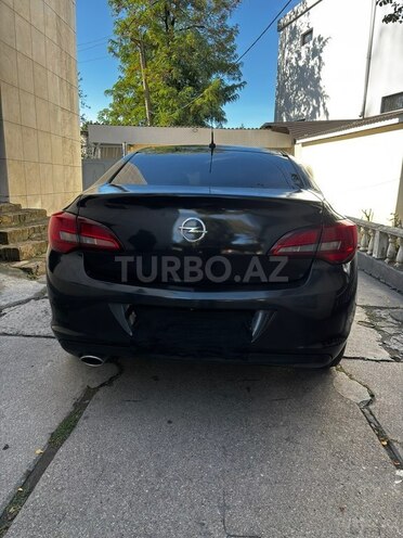 Opel Astra 2015, 169,602 km - 1.4 л - Qəbələ