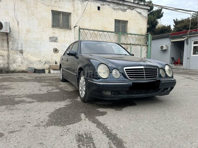 Mercedes E 270 2000, 400,000 km - 2.7 л - Bakı