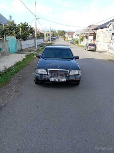 Mercedes C 180 1996, 318,000 km - 1.8 l - Qazax