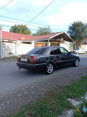 Mercedes C 180 1996, 318,000 km - 1.8 l - Qazax