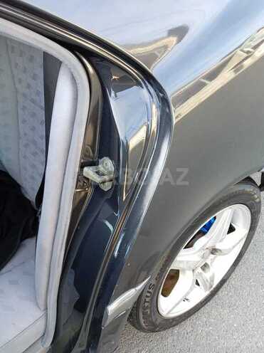 Mercedes C 180 1996, 318,000 km - 1.8 l - Qazax