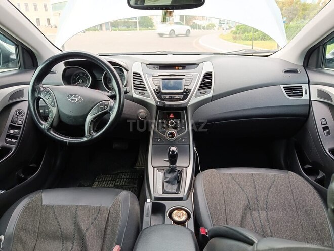 Hyundai Elantra 2015, 304,971 km - 1.8 l - Bakı