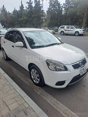 Kia Rio 2011, 259,000 km - 1.4 l - Sumqayıt