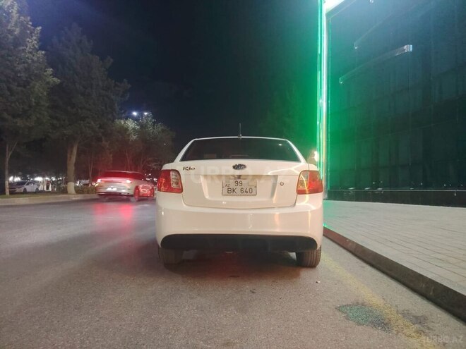 Kia Rio 2011, 259,000 km - 1.4 l - Sumqayıt