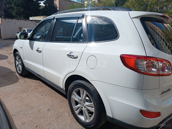 Hyundai Santa Fe 2011, 173,000 km - 2.0 л - Bakı