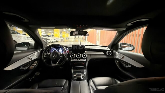 Mercedes C 300 4MATIC 2015, 173,356 km - 2.0 л - Gəncə