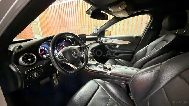 Mercedes C 300 4MATIC 2015, 173,356 km - 2.0 л - Gəncə