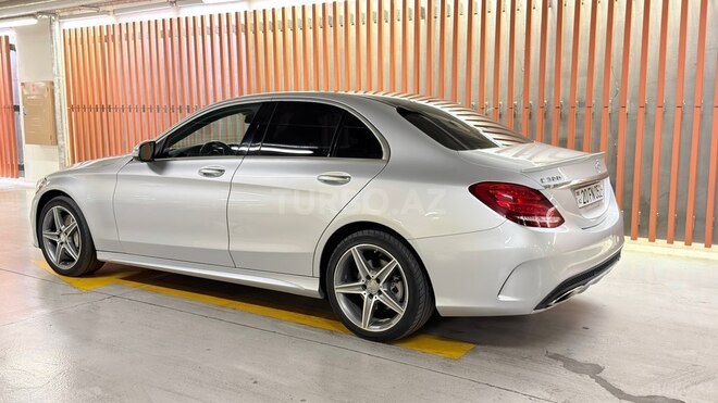 Mercedes C 300 4MATIC 2015, 173,356 km - 2.0 л - Gəncə