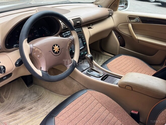 Mercedes C 240 2004, 284,848 km - 2.6 л - Bakı