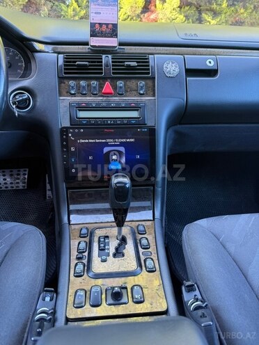 Mercedes E 320 2000, 360,000 km - 3.2 l - Qazax