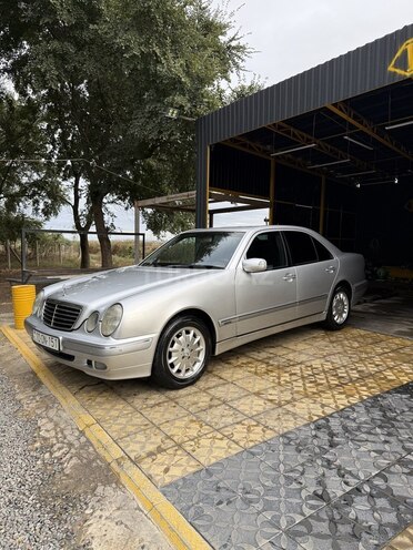 Mercedes E 270 2001, 488,000 km - 2.7 л - Cəlilabad