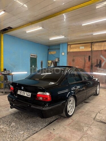 BMW 528 2000, 400,000 km - 2.8 l - Bakı