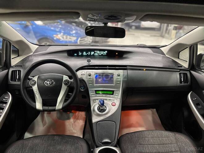 Toyota Prius 2013, 514,990 km - 1.8 л - Sumqayıt