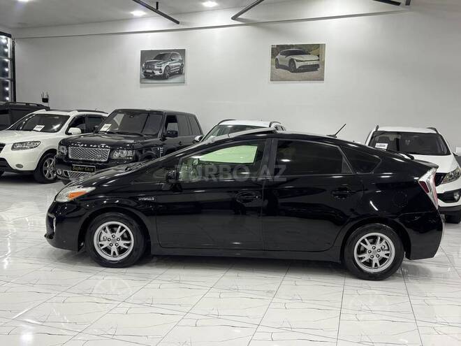 Toyota Prius 2013, 514,990 km - 1.8 л - Sumqayıt