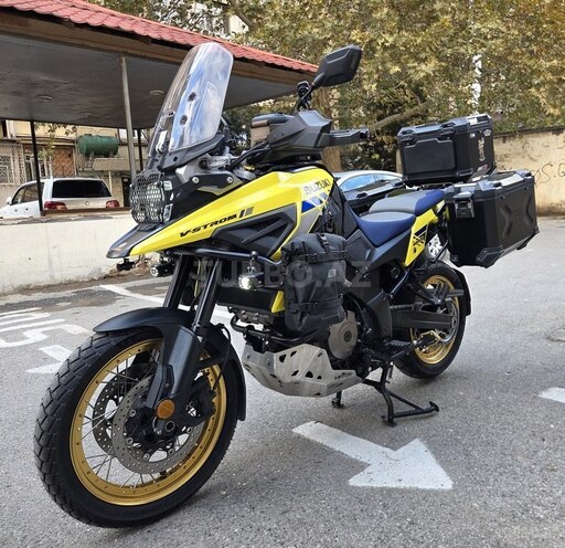 Suzuki  2021, 27,400 km - 1.0 л - Bakı