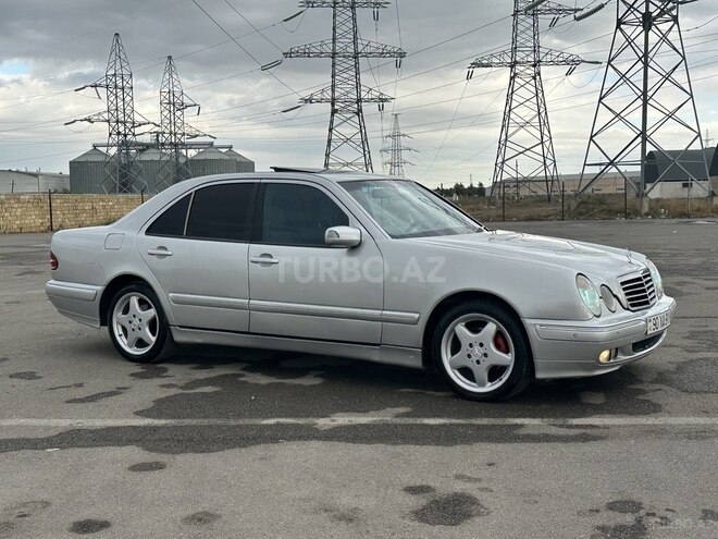 Mercedes E 240 1999, 412,123 km - 2.4 л - Bakı