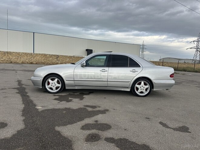 Mercedes E 240 1999, 412,123 km - 2.4 л - Bakı