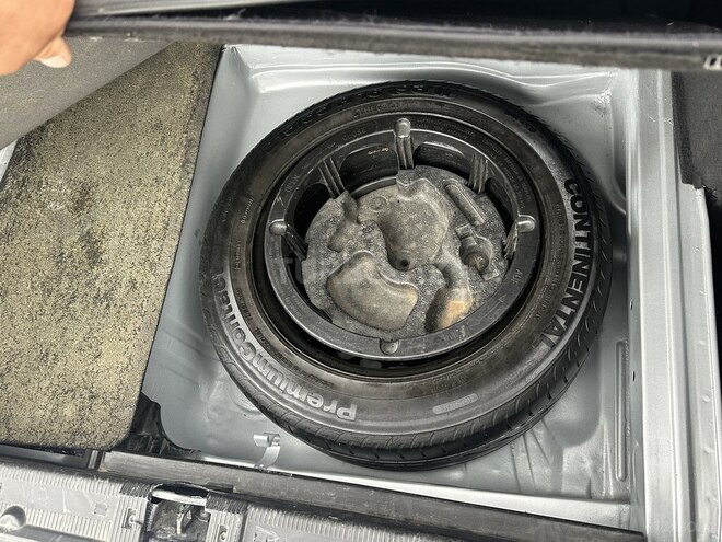 Mercedes E 240 1999, 412,123 km - 2.4 л - Bakı
