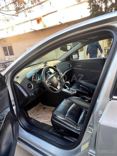 Chevrolet Cruze 2015, 327,000 km - 1.4 л - Gəncə