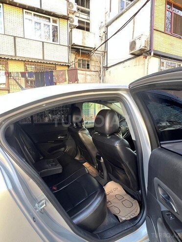 Chevrolet Cruze 2015, 327,000 km - 1.4 л - Gəncə