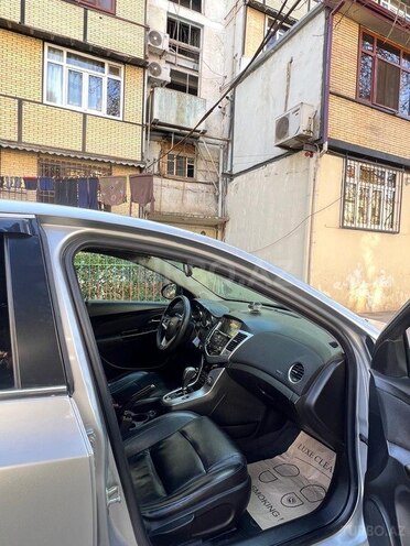 Chevrolet Cruze 2015, 327,000 km - 1.4 л - Gəncə