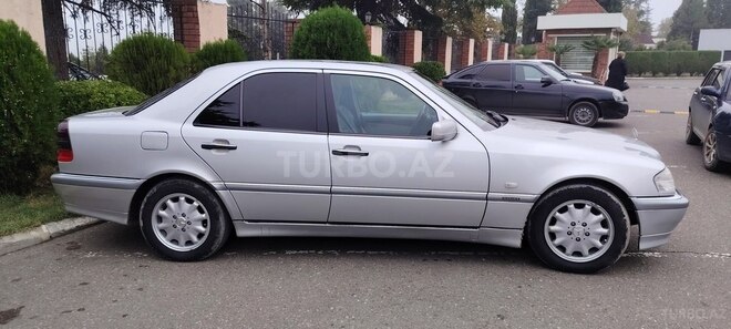 Mercedes C 180 1997, 255,200 km - 1.8 l - Göygöl