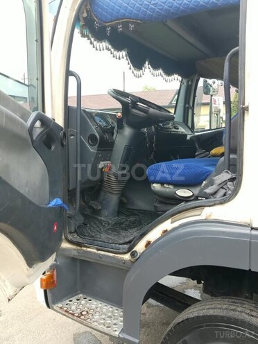 Mercedes Atego 818 2001, 450,000 km - 4.3 l - Bakı