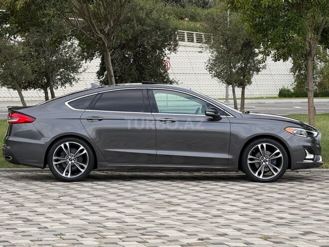Ford Fusion (North America) 2019, 114,000 km - 2.0 л - Bakı