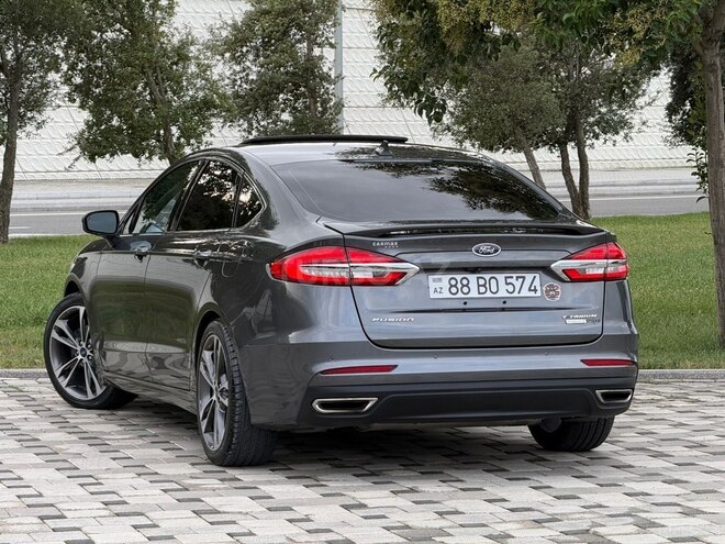 Ford Fusion (North America) 2019, 114,000 km - 2.0 л - Bakı