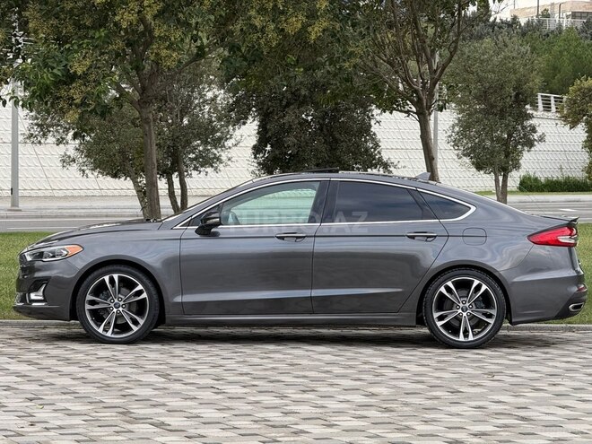 Ford Fusion (North America) 2019, 114,000 km - 2.0 л - Bakı