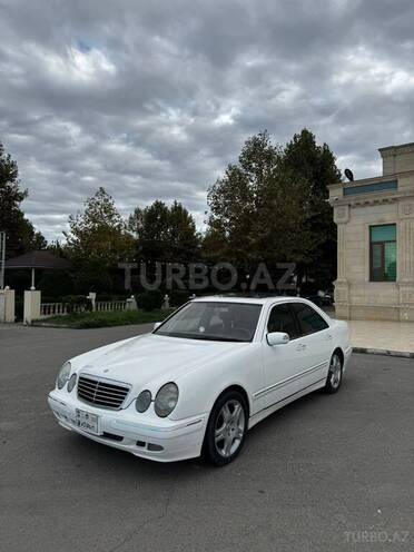 Mercedes E 240 2000, 348,000 km - 2.4 л - Sabirabad