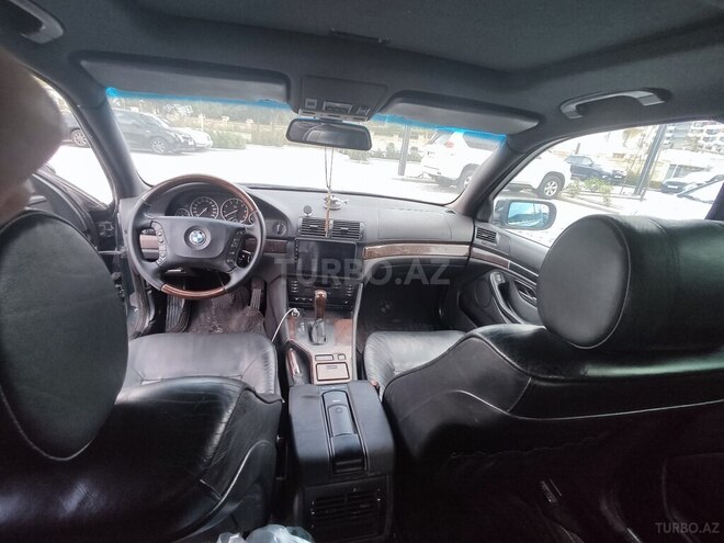 BMW 525 2002, 300,000 km - 2.5 l - Bakı