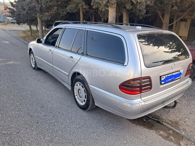Mercedes E 220 2000, 354,000 km - 2.2 l - Sumqayıt