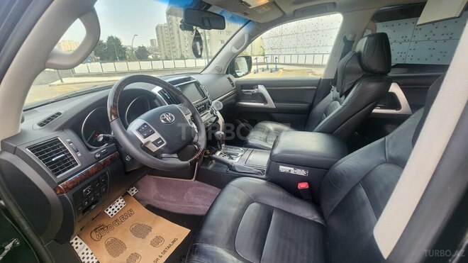 Toyota Land Cruiser 2013, 138,000 km - 4.6 l - Bakı