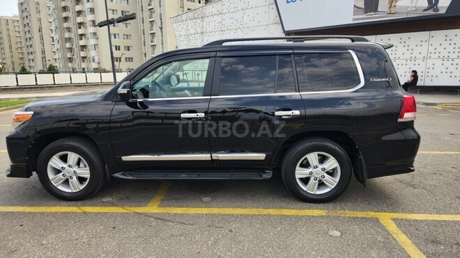 Toyota Land Cruiser 2013, 138,000 km - 4.6 l - Bakı