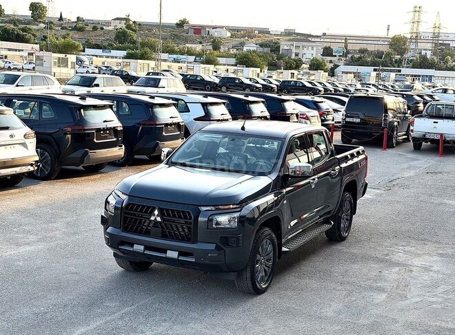 Mitsubishi L200 2026, 0 km - 2.4 л - Bakı