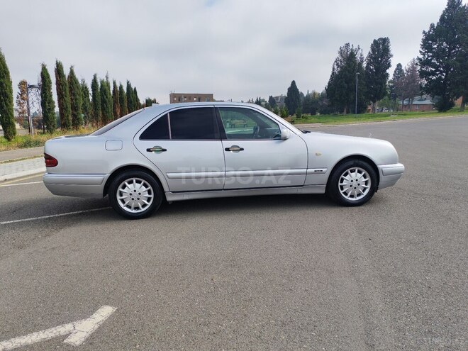 Mercedes E 240 1998, 455,852 km - 2.4 l - Gəncə