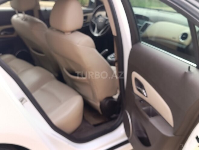 Chevrolet Cruze 2011, 277,200 km - 1.4 l - Şirvan