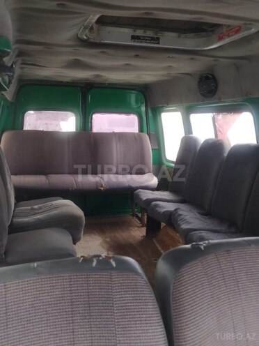 Ford Transit 1990, 500,000 km - 2.5 l - Salyan