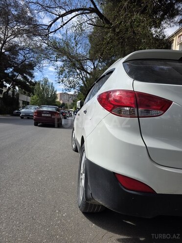 Hyundai ix35 2010, 971,896 km - 2.4 l - Sumqayıt