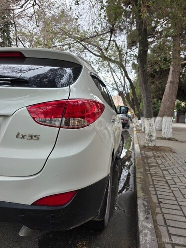 Hyundai ix35 2010, 971,896 km - 2.4 l - Sumqayıt
